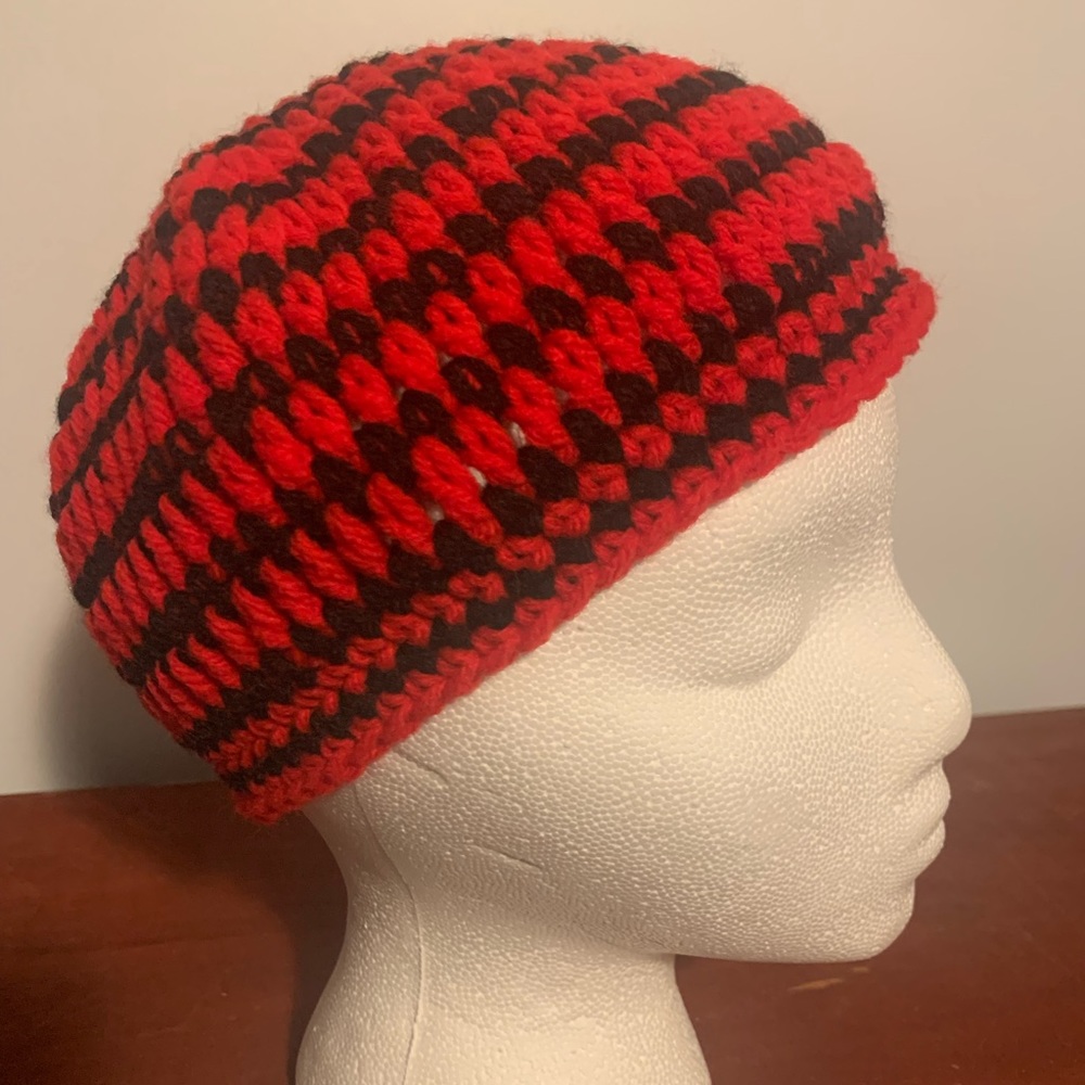 Crown in Red & Black